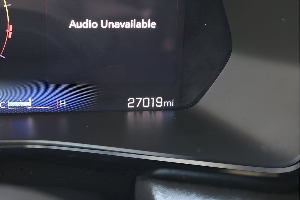 Used 2024 Chevrolet Colorado LT w/ LT Convenience Package II RWD image 25