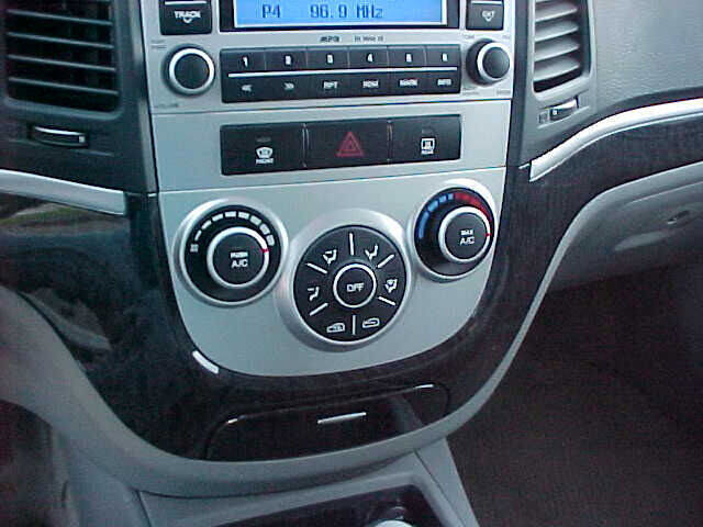 Used 2008 Hyundai Santa Fe GLS image 20