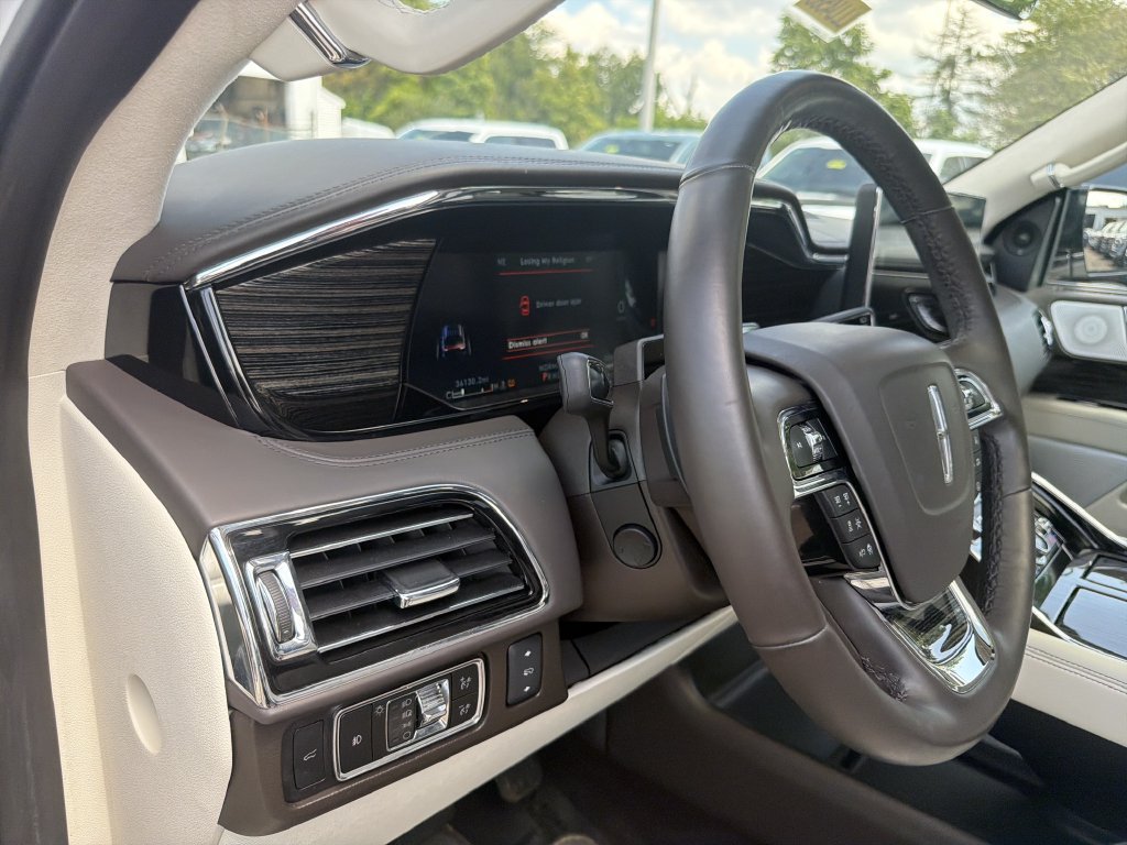 Certified 2023 Lincoln Navigator Black Label AWD/4WD image 22