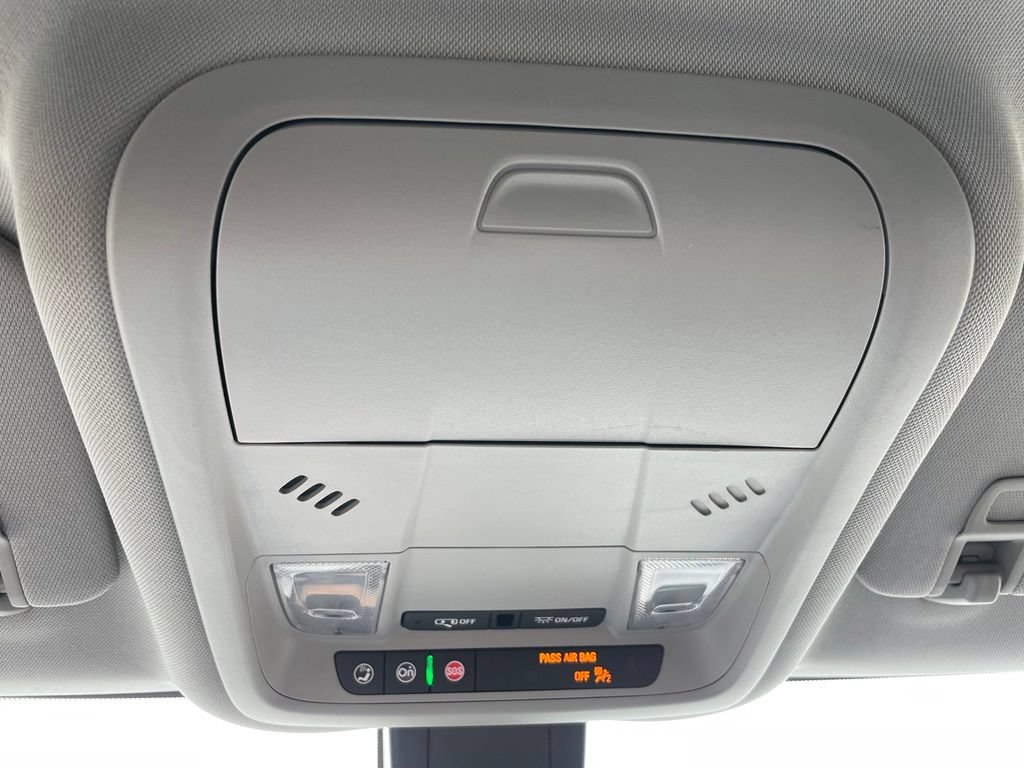 Used 2024 Chevrolet Equinox LT AWD/4WD image 42