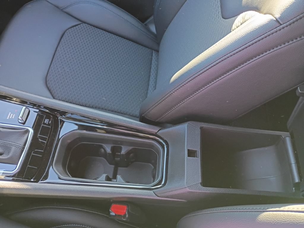 New 2026 Jeep Compass Latitude AWD/4WD image 13