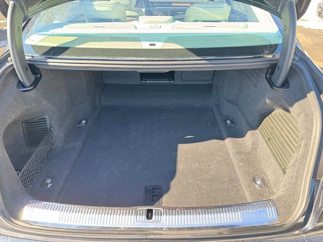 Used 2019 Audi A8 L 3.0T image 30