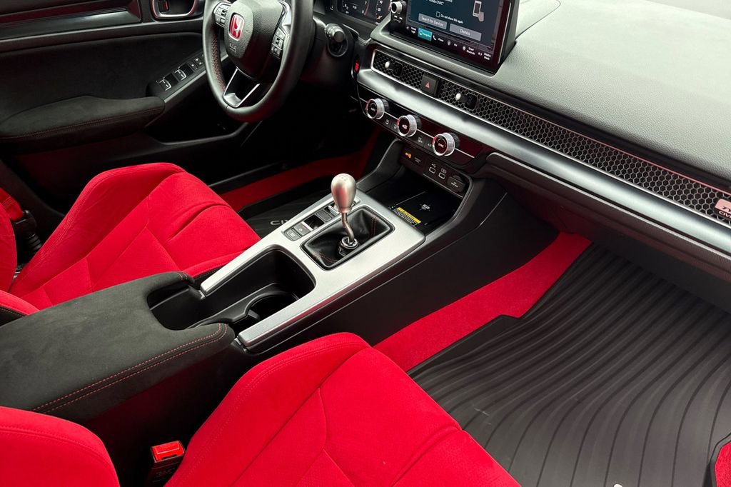 Certified 2025 Honda Civic Type R image 16