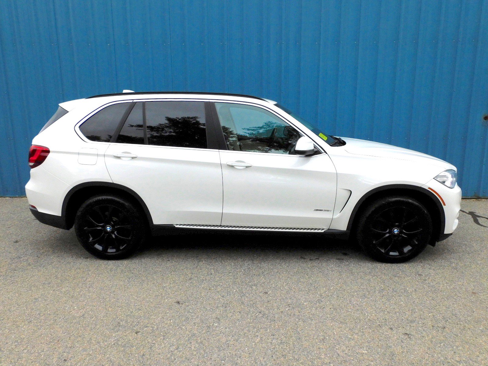 Used 2015 BMW X5 xDrive35i image 6