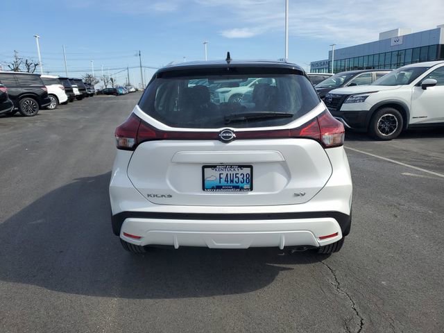 Certified 2023 Nissan Kicks SV image 6