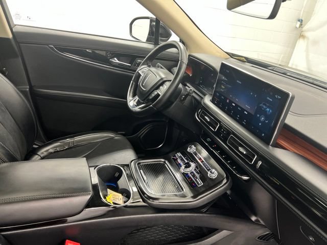 Certified 2022 Lincoln Nautilus Reserve AWD/4WD image 25