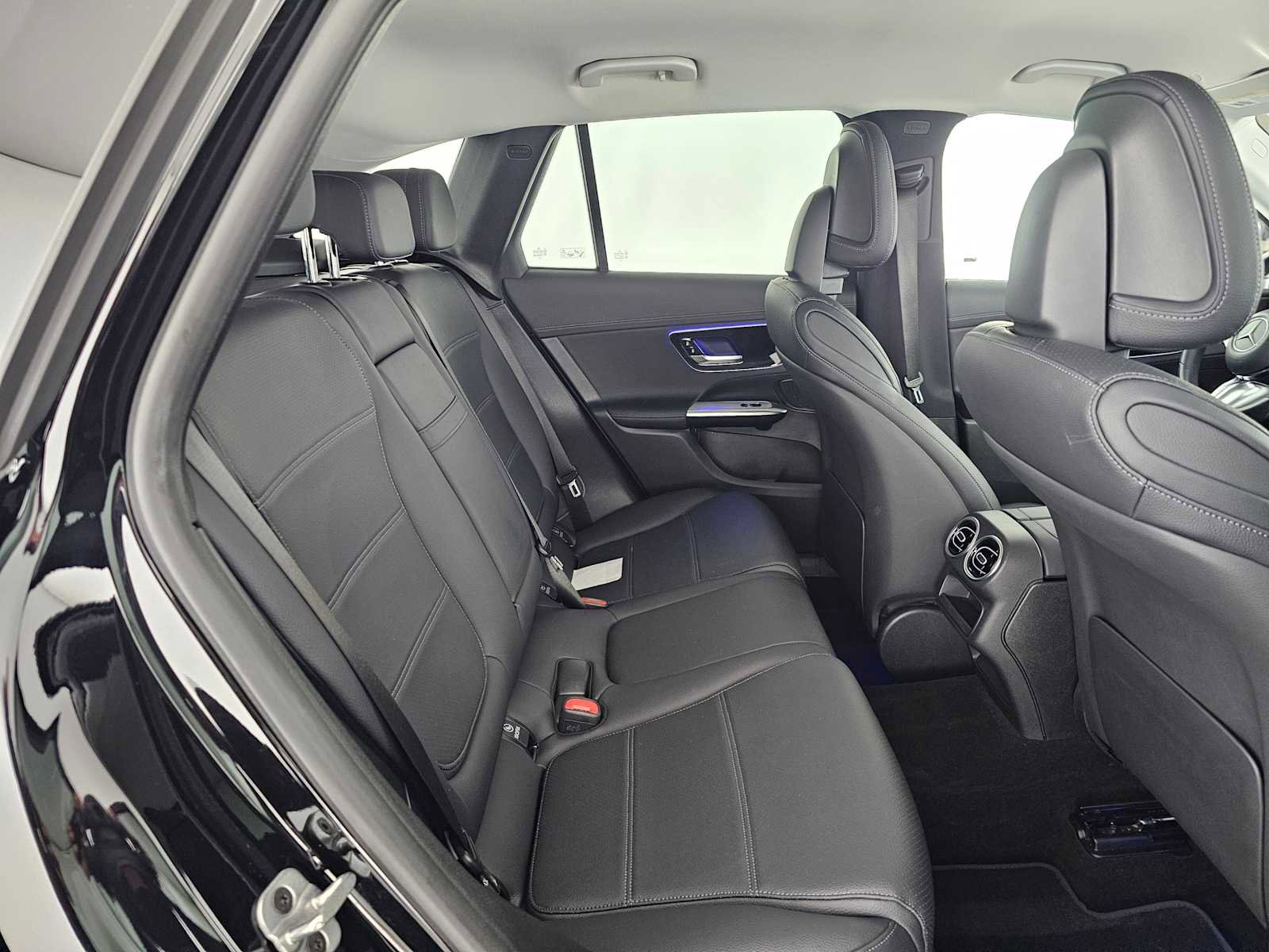 Certified 2025 Mercedes-Benz GLC 350e 4MATIC image 12