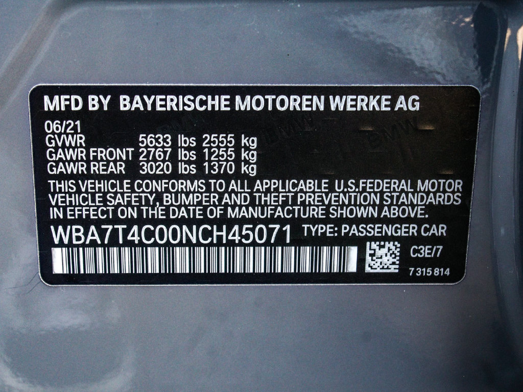 Used 2022 BMW 740i xDrive w/ M Sport Package AWD/4WD image 14
