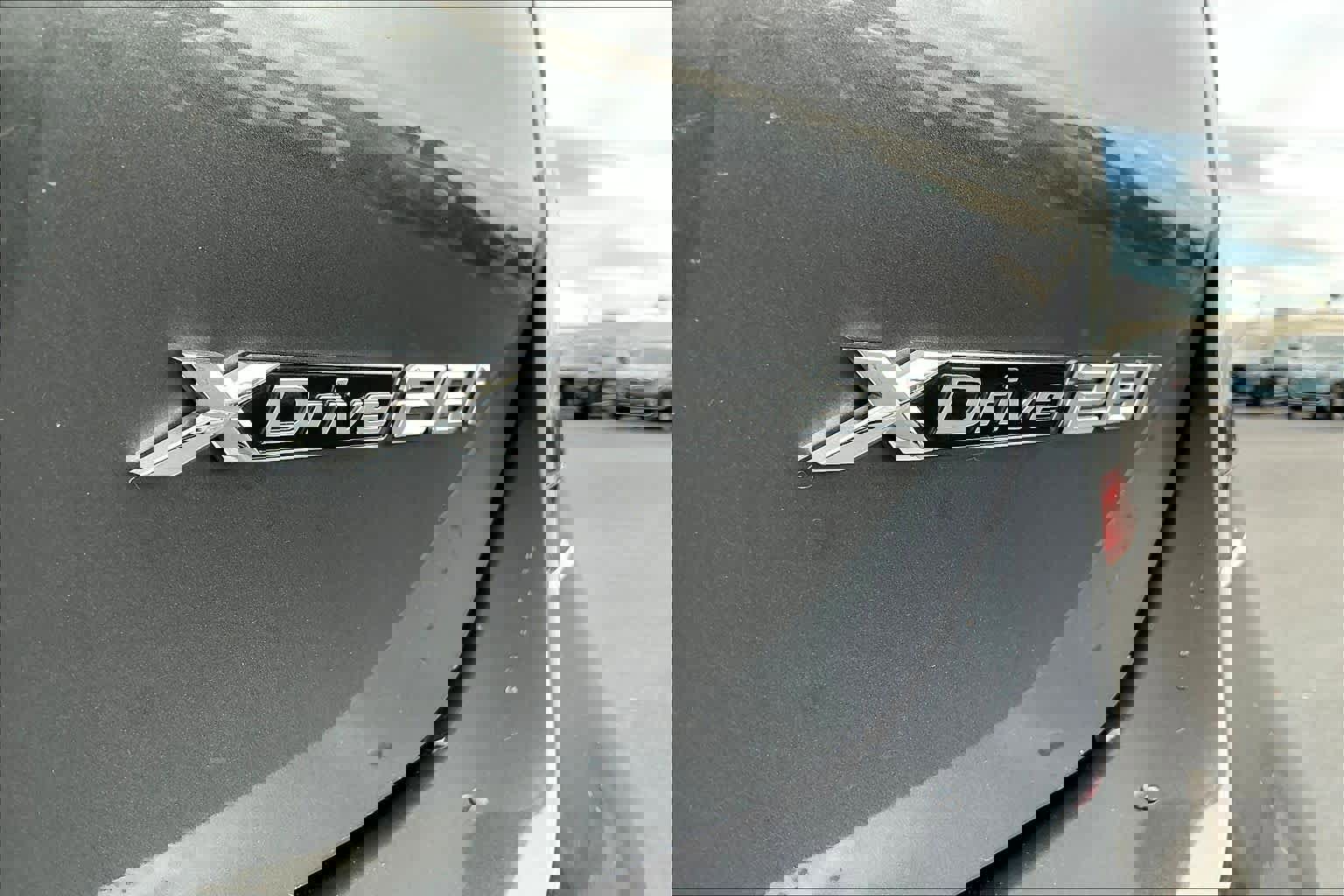 Used 2019 BMW X1 xDrive28i w/ M Sport Package image 11