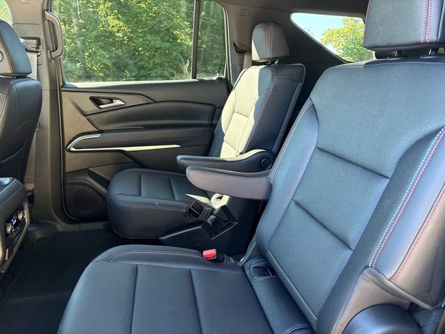 Used 2025 Chevrolet Traverse Z71 AWD/4WD image 19