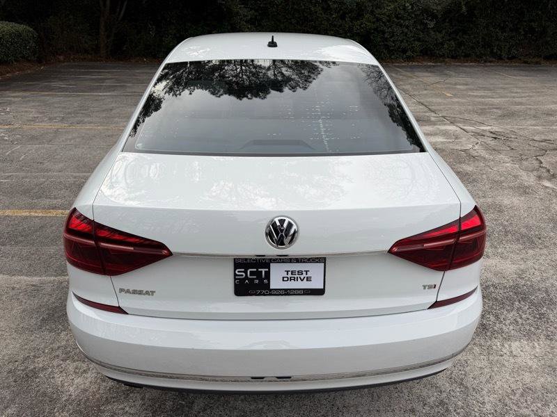 Used 2017 Volkswagen Passat 1.8T S image 9