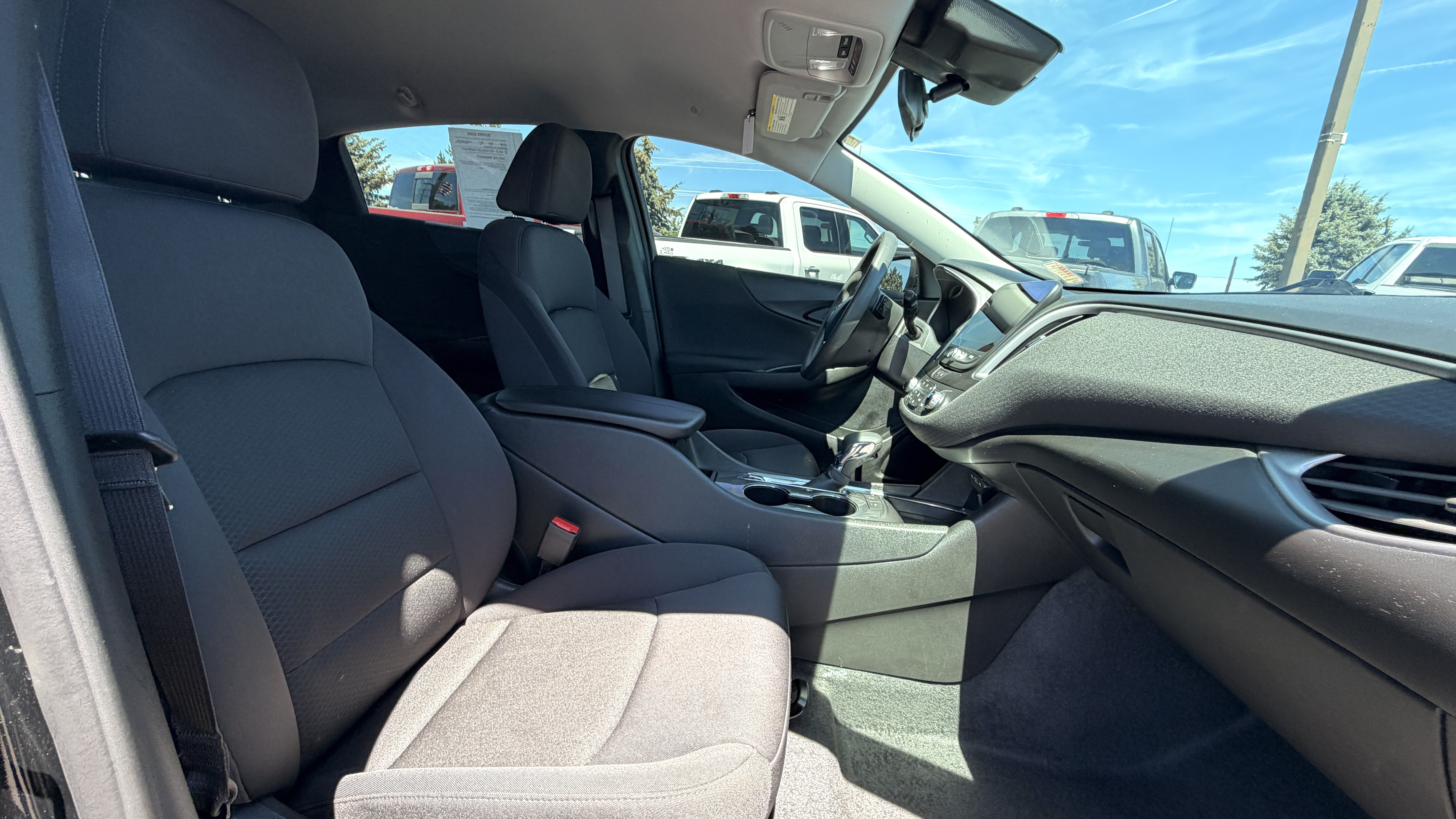 Used 2024 Chevrolet Malibu LT FWD image 10