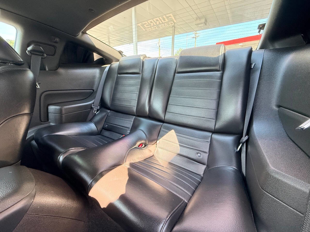 Used 2007 Ford Mustang GT Premium RWD image 30