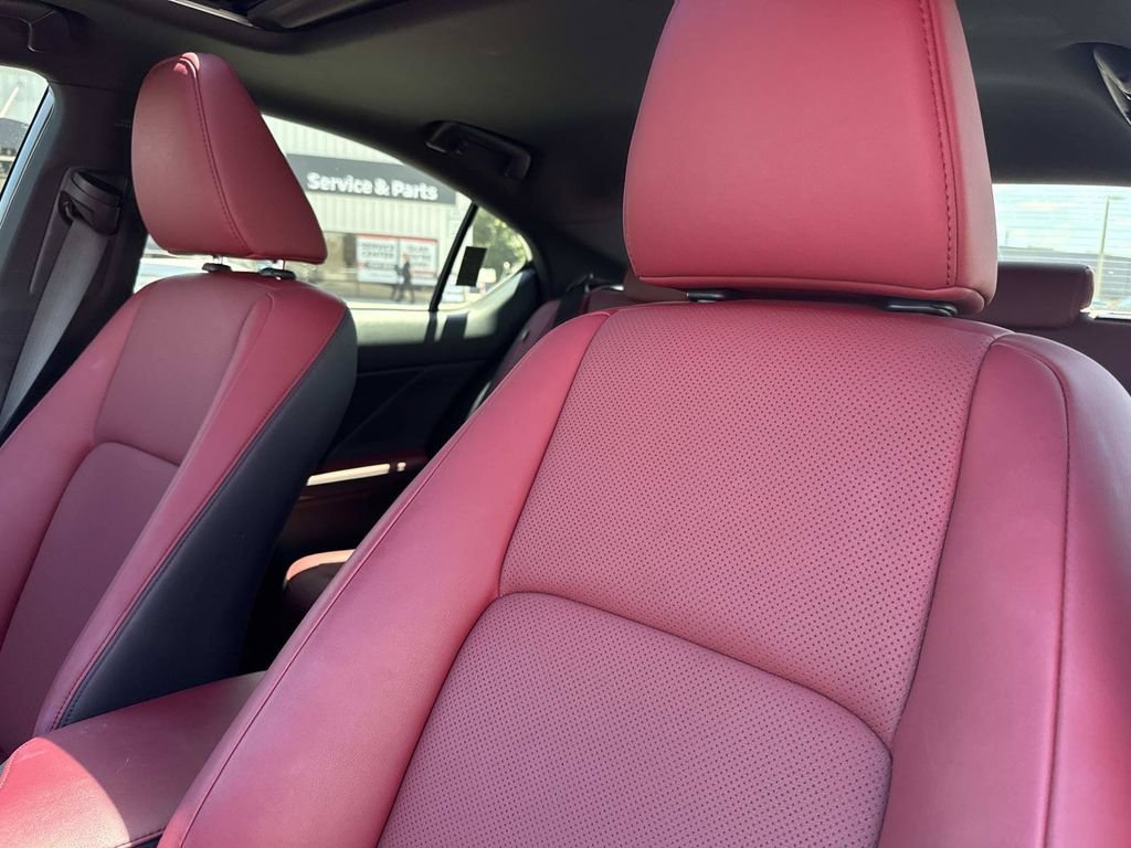 Used 2023 Lexus IS 300 w/ Comfort Package RWD image 22