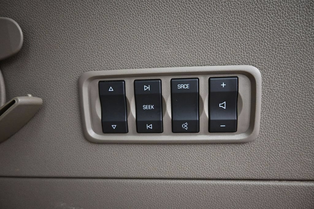 Used 2014 GMC Acadia Denali FWD image 26