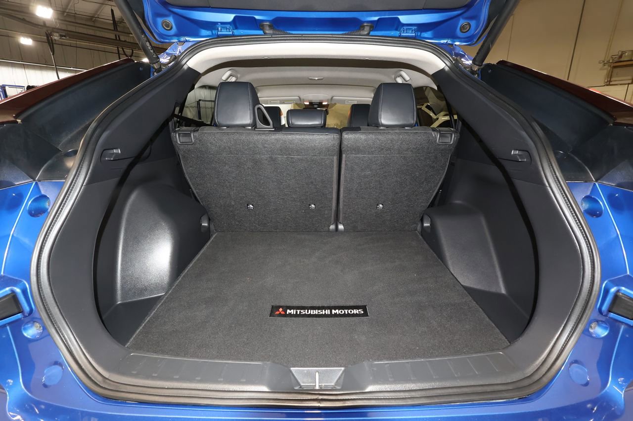 Used 2025 Mitsubishi Eclipse Cross Black Edition image 25