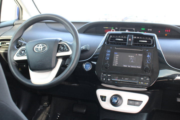 Used 2017 Toyota Prius Two image 21