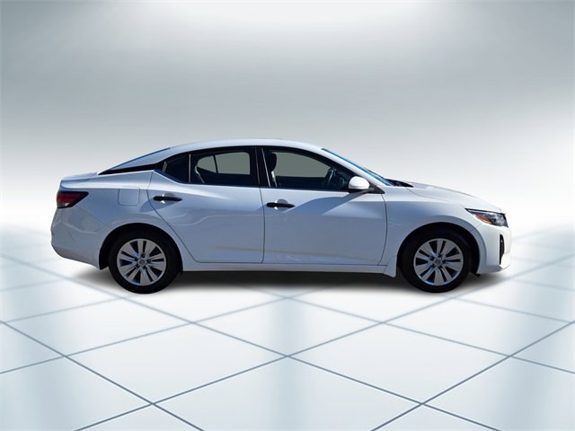 Used 2024 Nissan Sentra S image 3