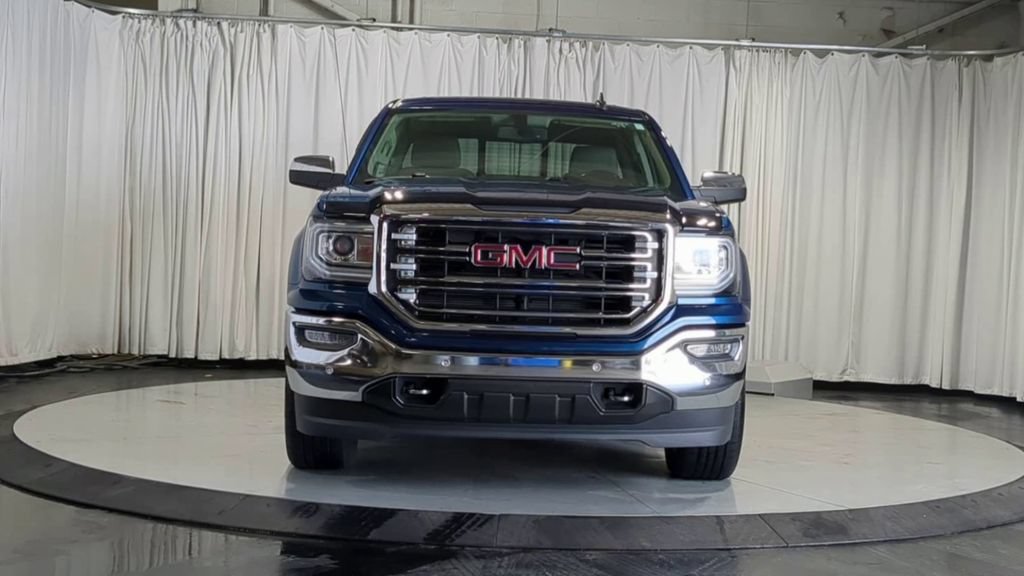 Used 2018 GMC Sierra 1500 SLT w/ SLT Premium Package AWD/4WD image 3