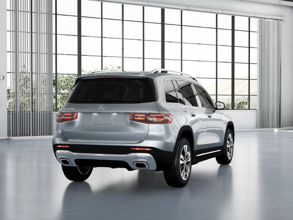 Used 2026 Mercedes-Benz GLB 250 image 23