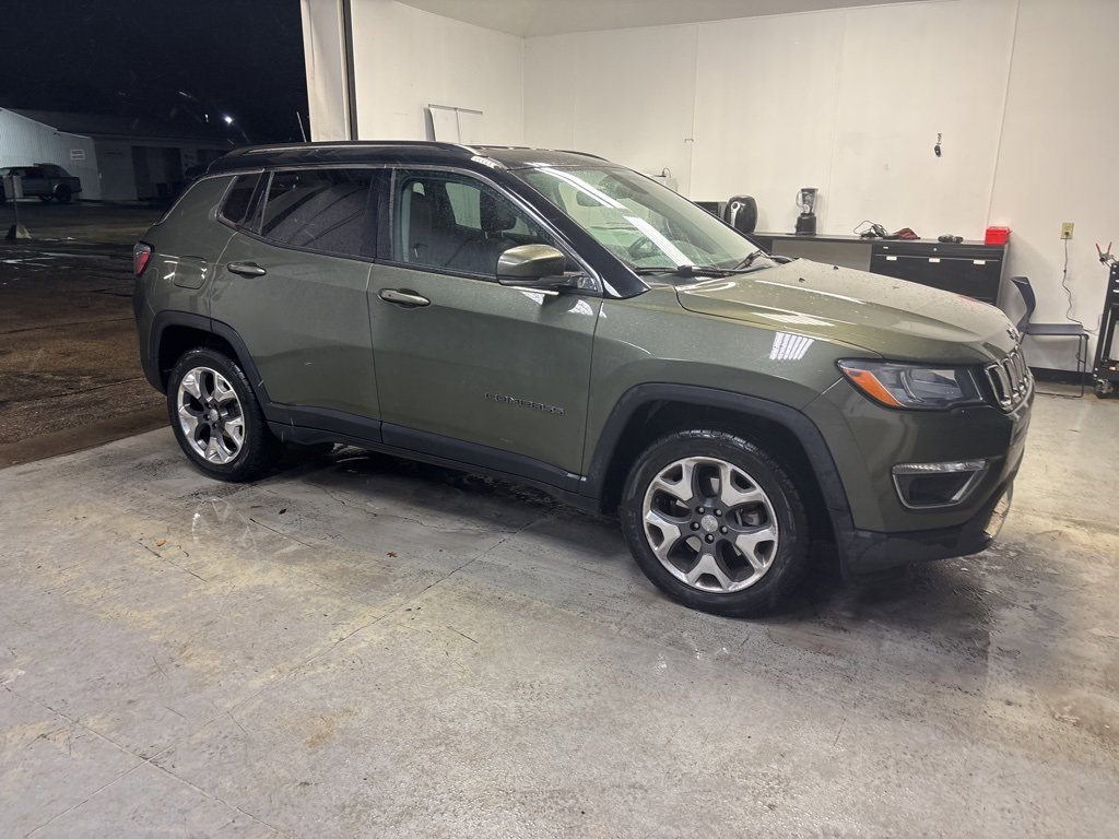 Used 2019 Jeep Compass Limited image 1