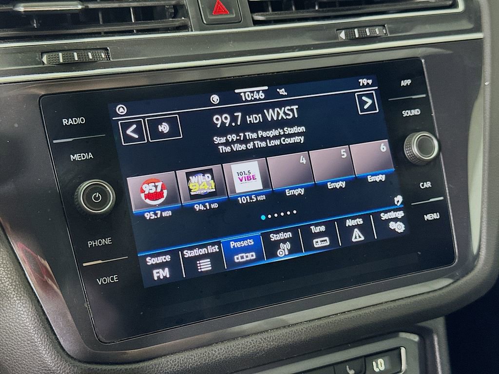 Used 2021 Volkswagen Tiguan SE R-Line image 29