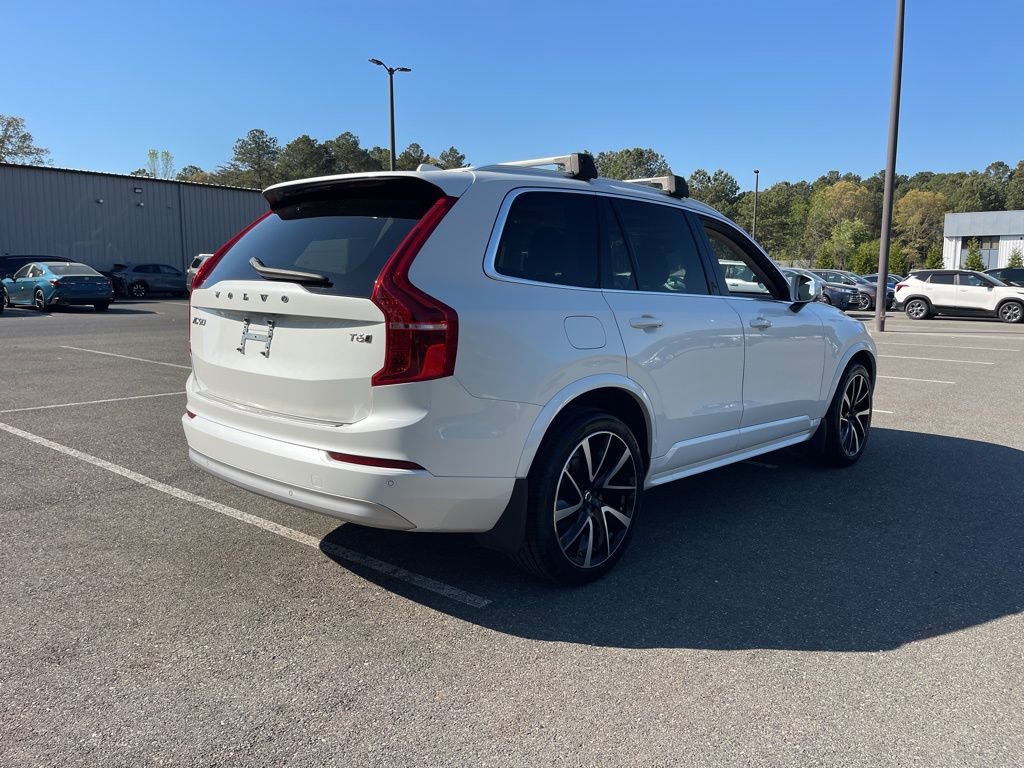 Used 2022 Volvo XC90 T6 Momentum w/ Advanced Package image 7