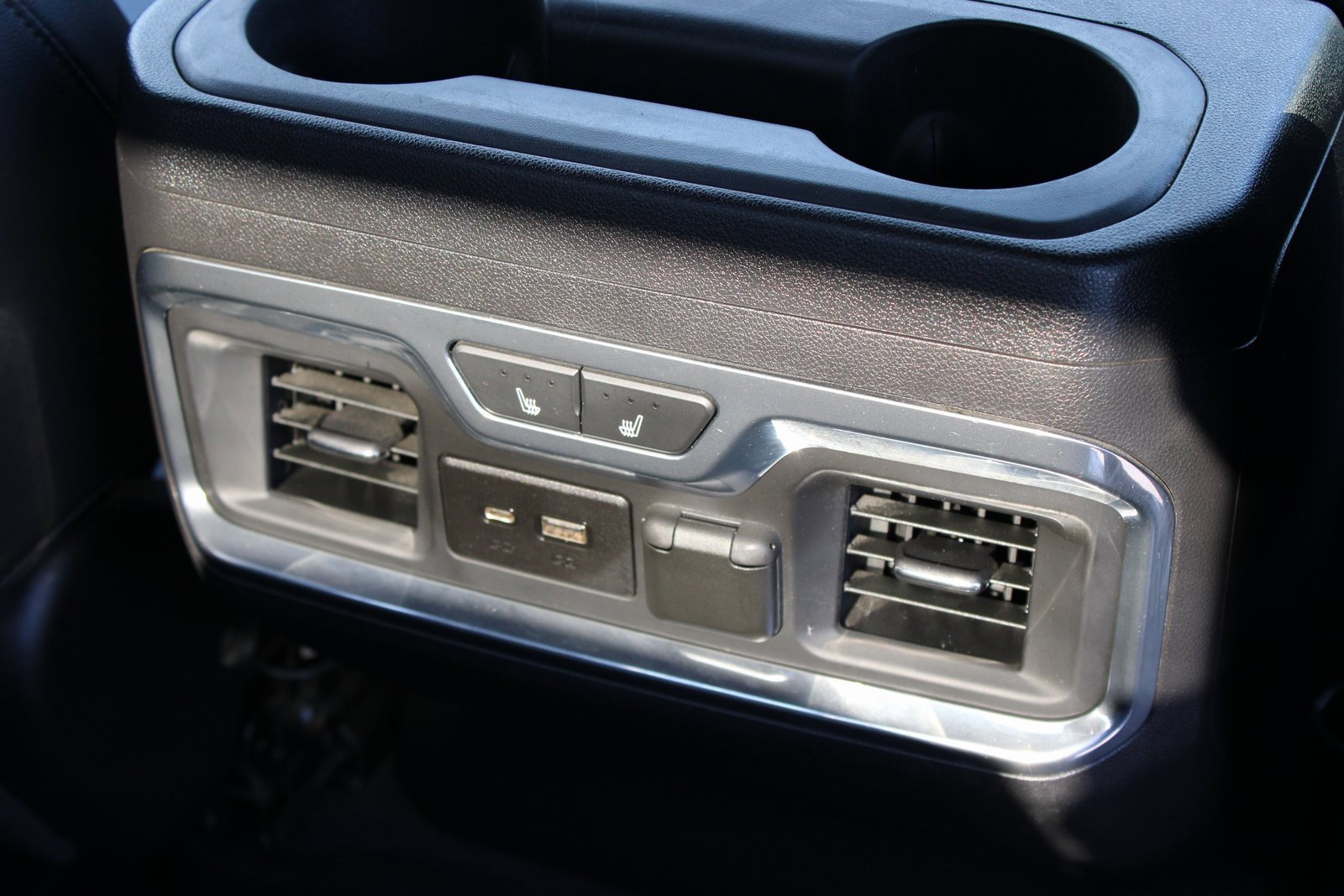 Used 2019 GMC Sierra 1500 AT4 w/ AT4 Premium Package image 26