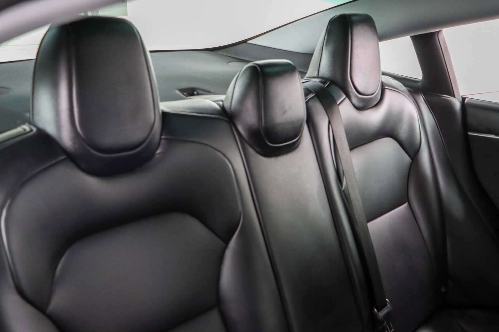 Used 2025 Tesla Model 3 Long Range image 25