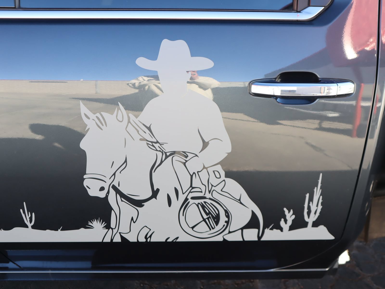 Used 2020 Chevrolet Silverado 3500 LTZ AWD/4WD image 13