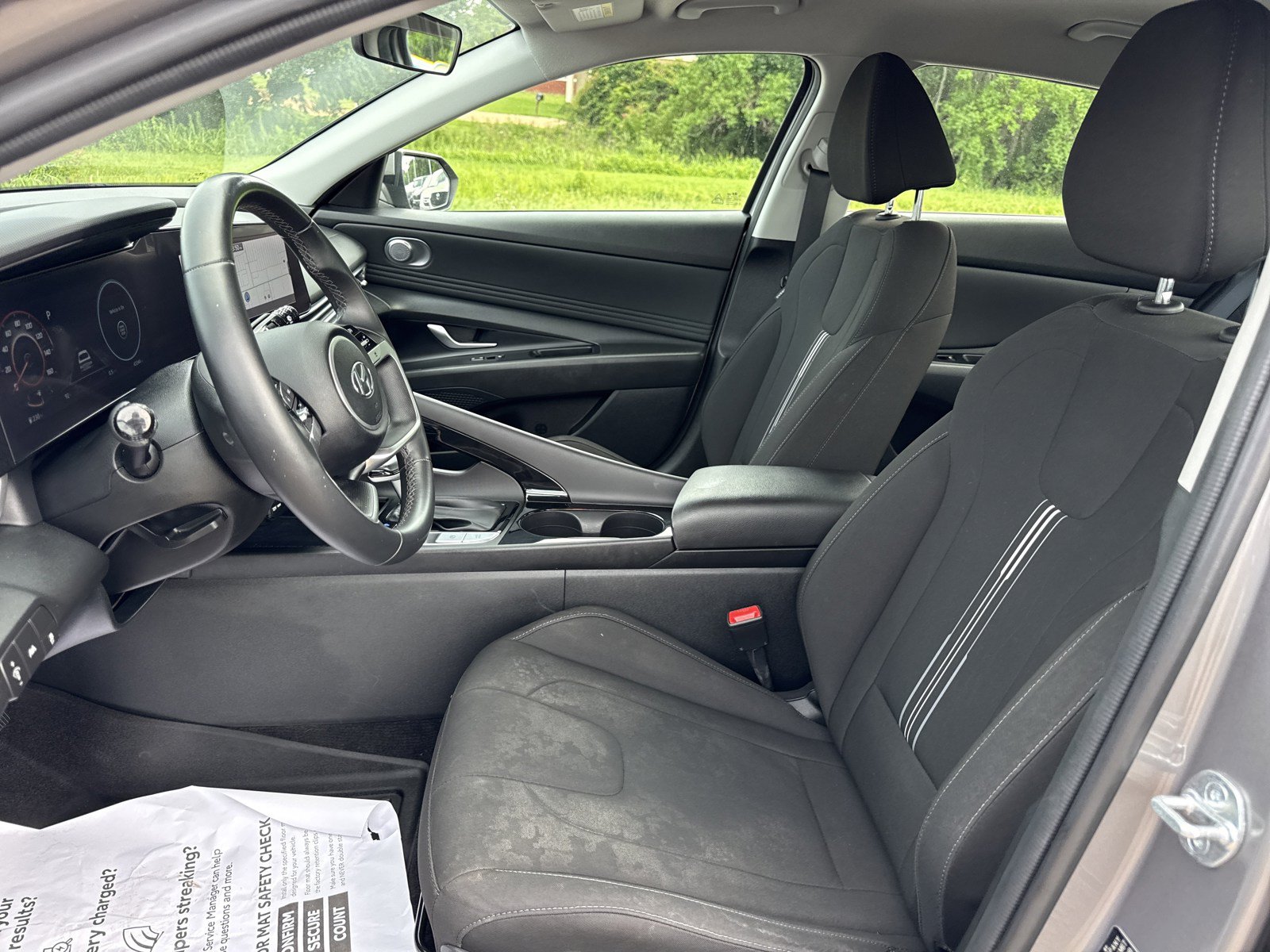 Used 2023 Hyundai Elantra SEL w/ Convenience Package FWD image 11