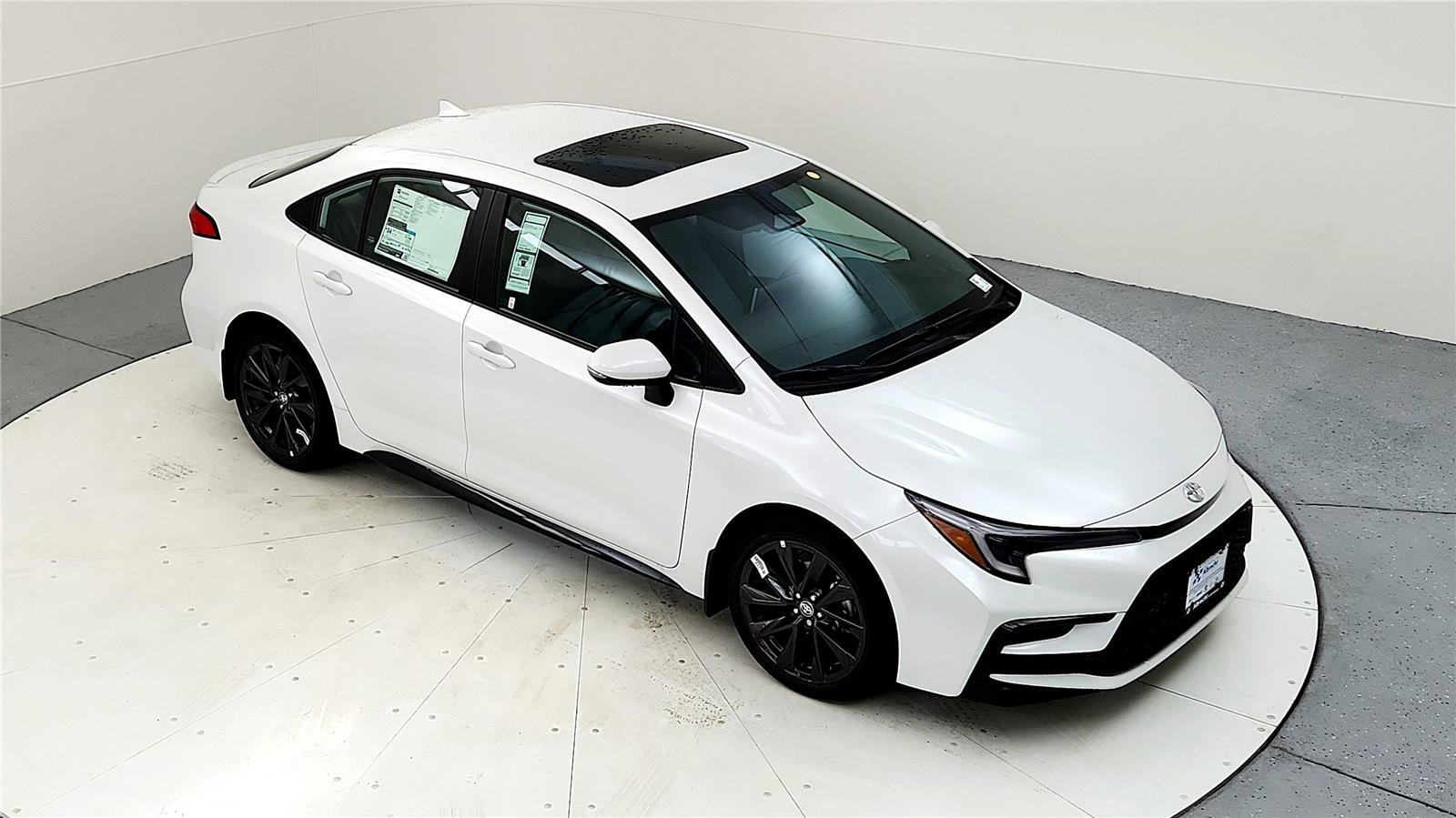 Certified 2023 Toyota Corolla SE w/ SE Premium Package image 13