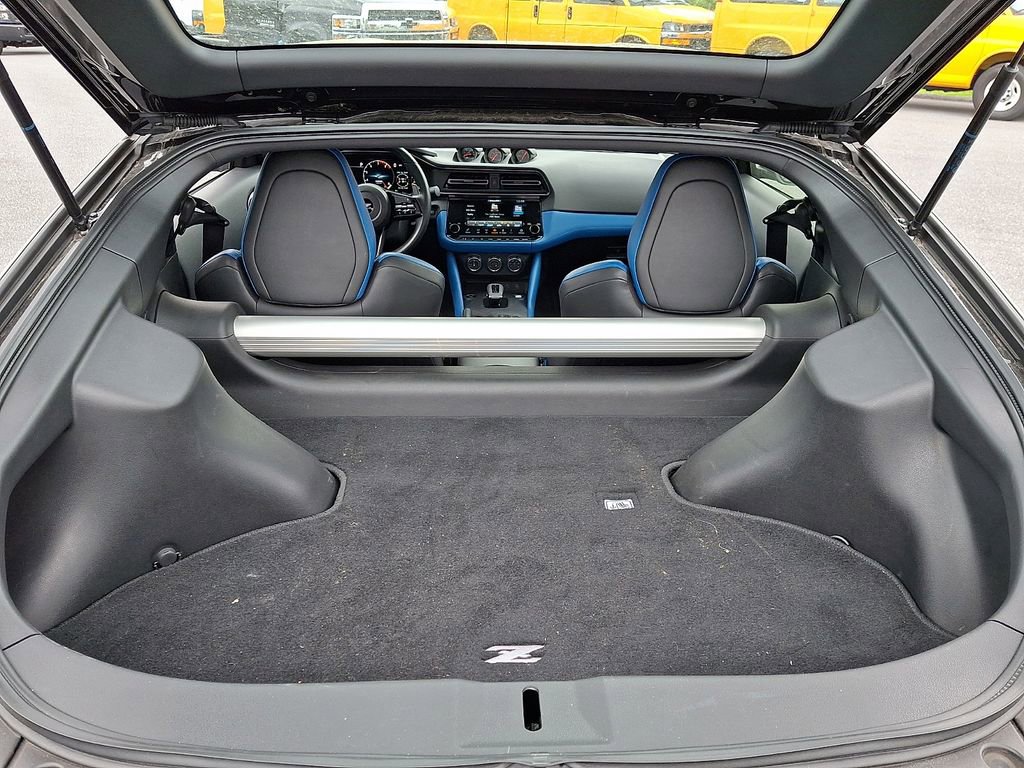 Used 2024 Nissan Z Performance w/ Floor Mat Package image 32