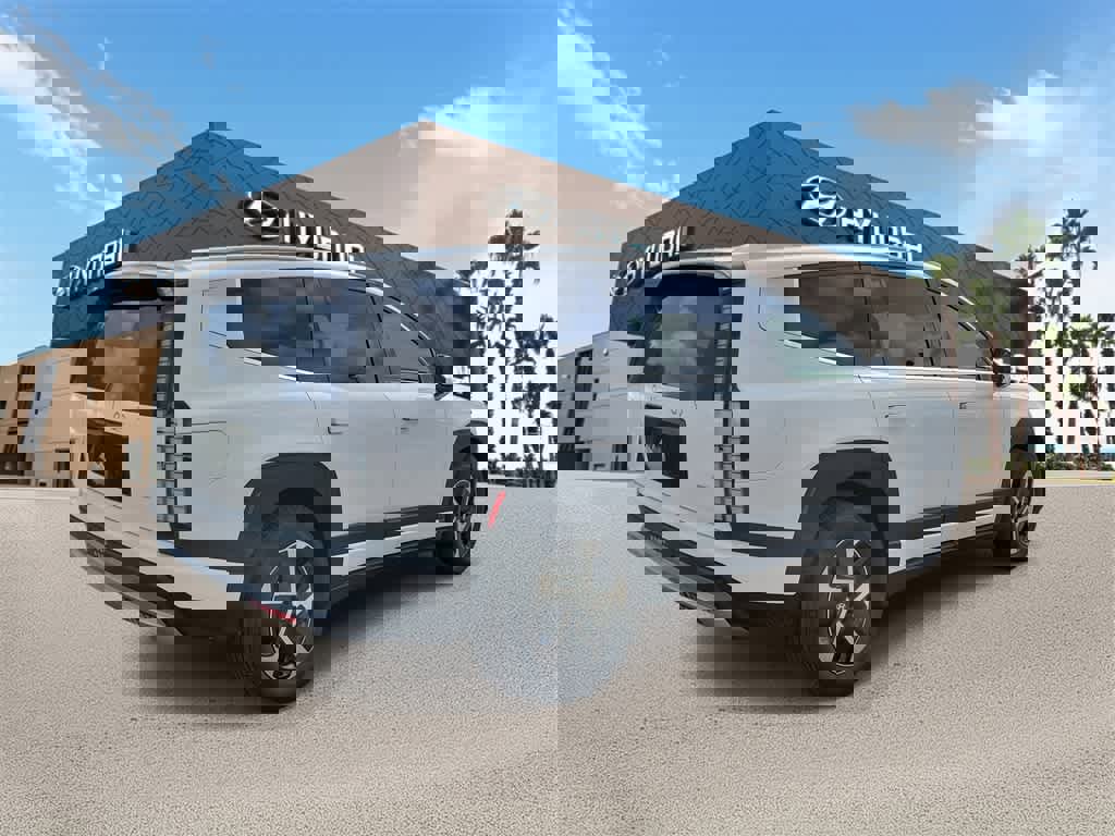 New 2026 Hyundai Ioniq 9 SE image 3