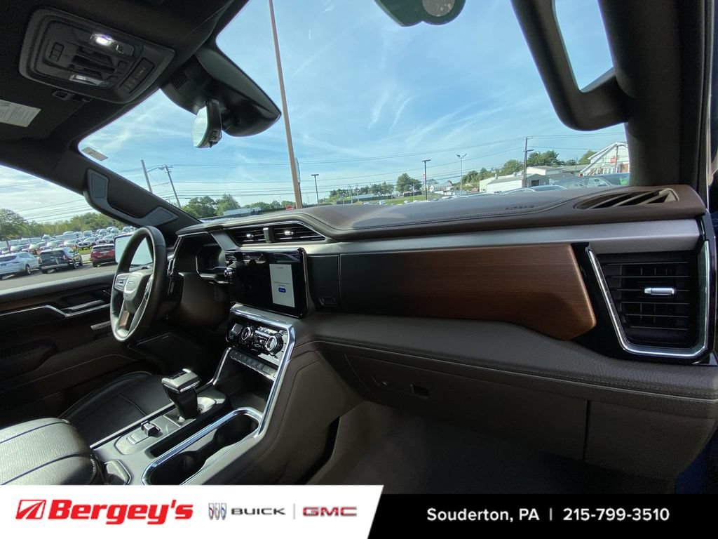 Certified 2025 GMC Sierra 1500 Denali w/ Denali Reserve Package AWD/4WD image 33