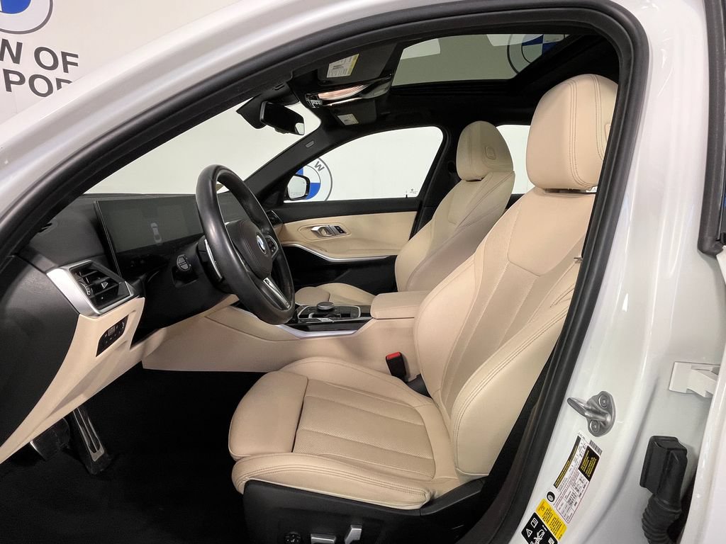 Certified 2023 BMW 330i xDrive Sedan w/ M Sport Package AWD/4WD image 18