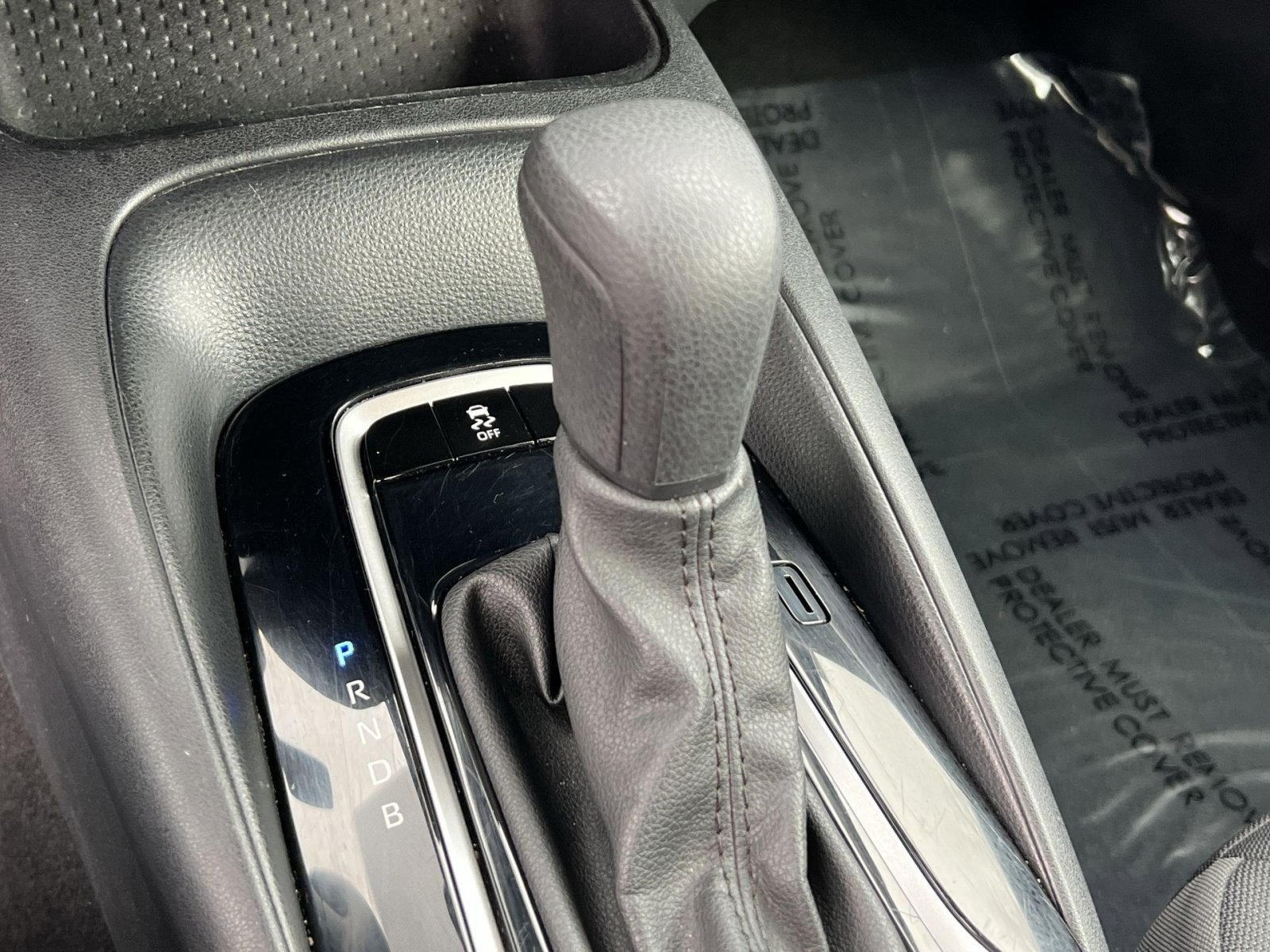 Used 2024 Toyota Corolla LE image 22