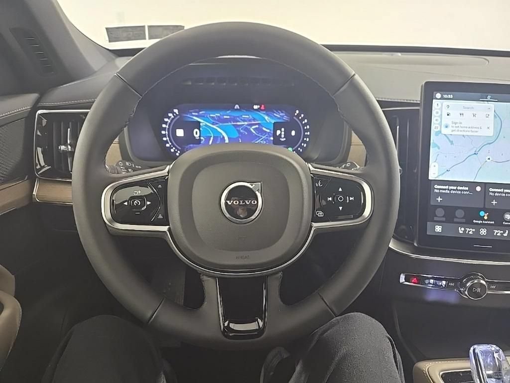 Used 2026 Volvo XC90 B6 Core w/ Protection Package AWD/4WD image 9