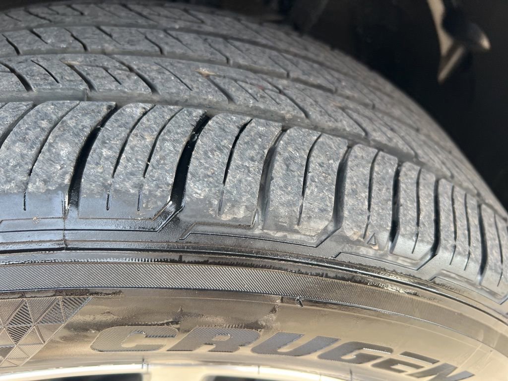 Certified 2024 Nissan Pathfinder SL image 44