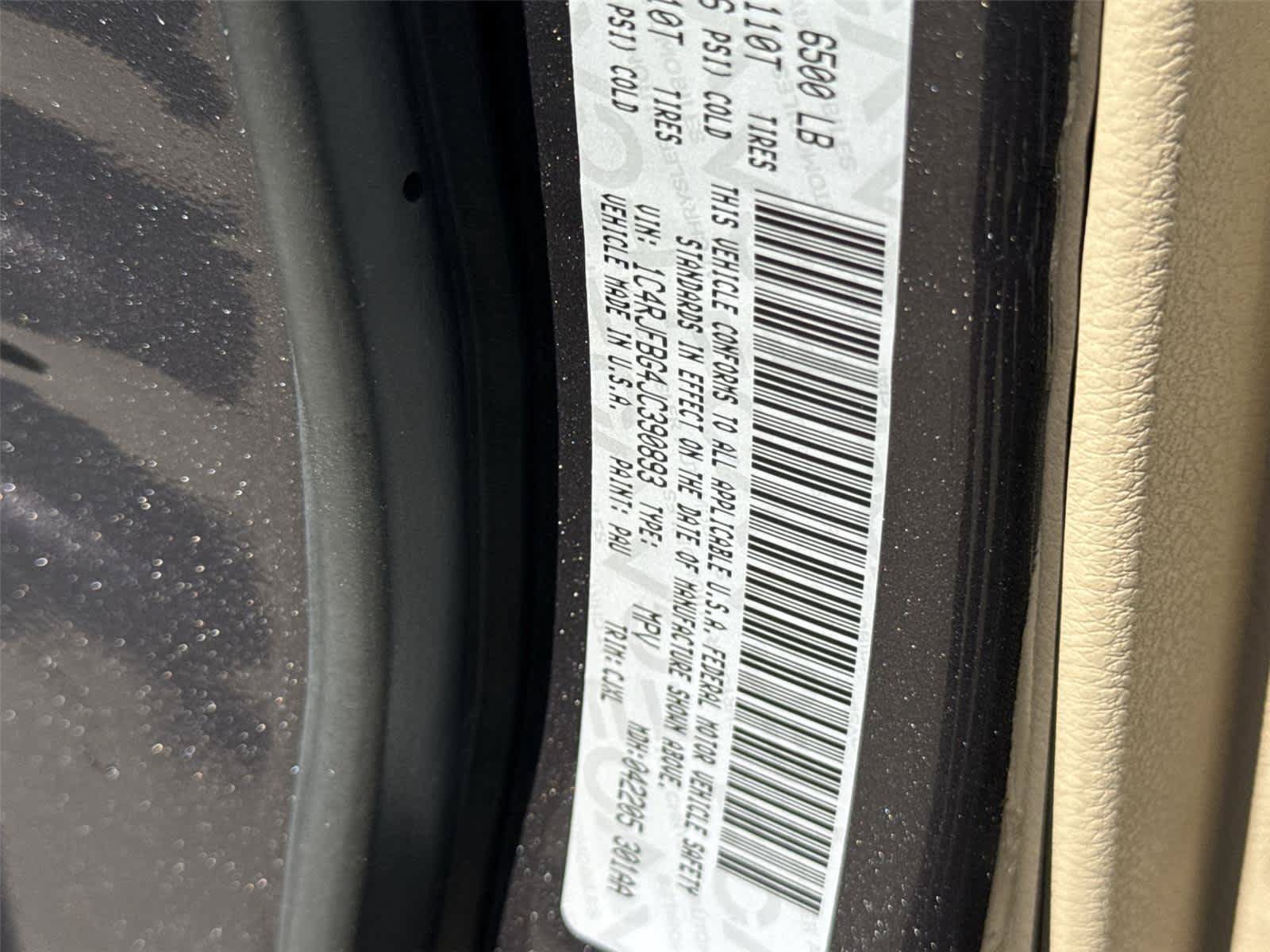 Used 2018 Jeep Grand Cherokee Limited AWD/4WD image 33