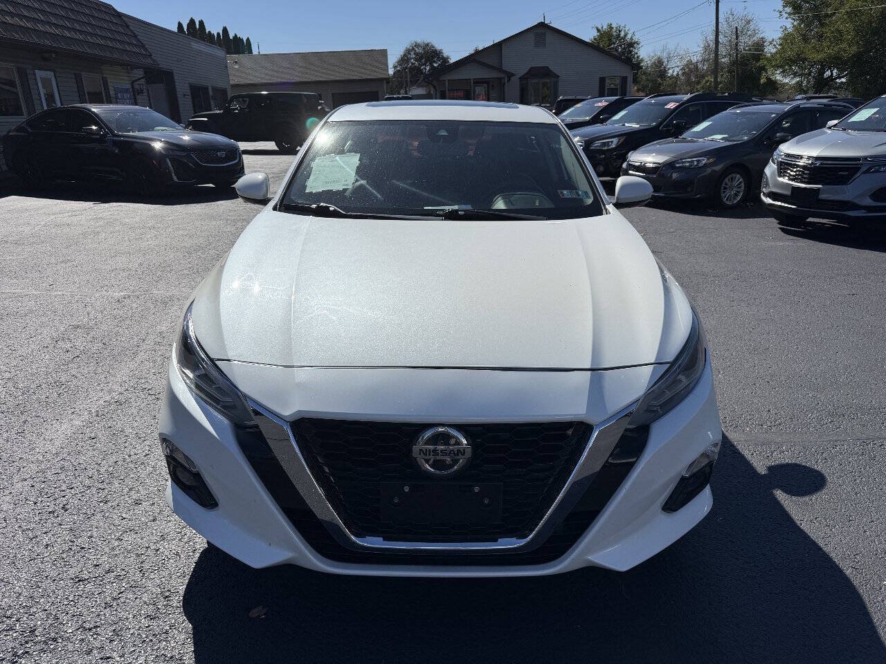 Used 2020 Nissan Altima 2.5 Platinum AWD/4WD image 5
