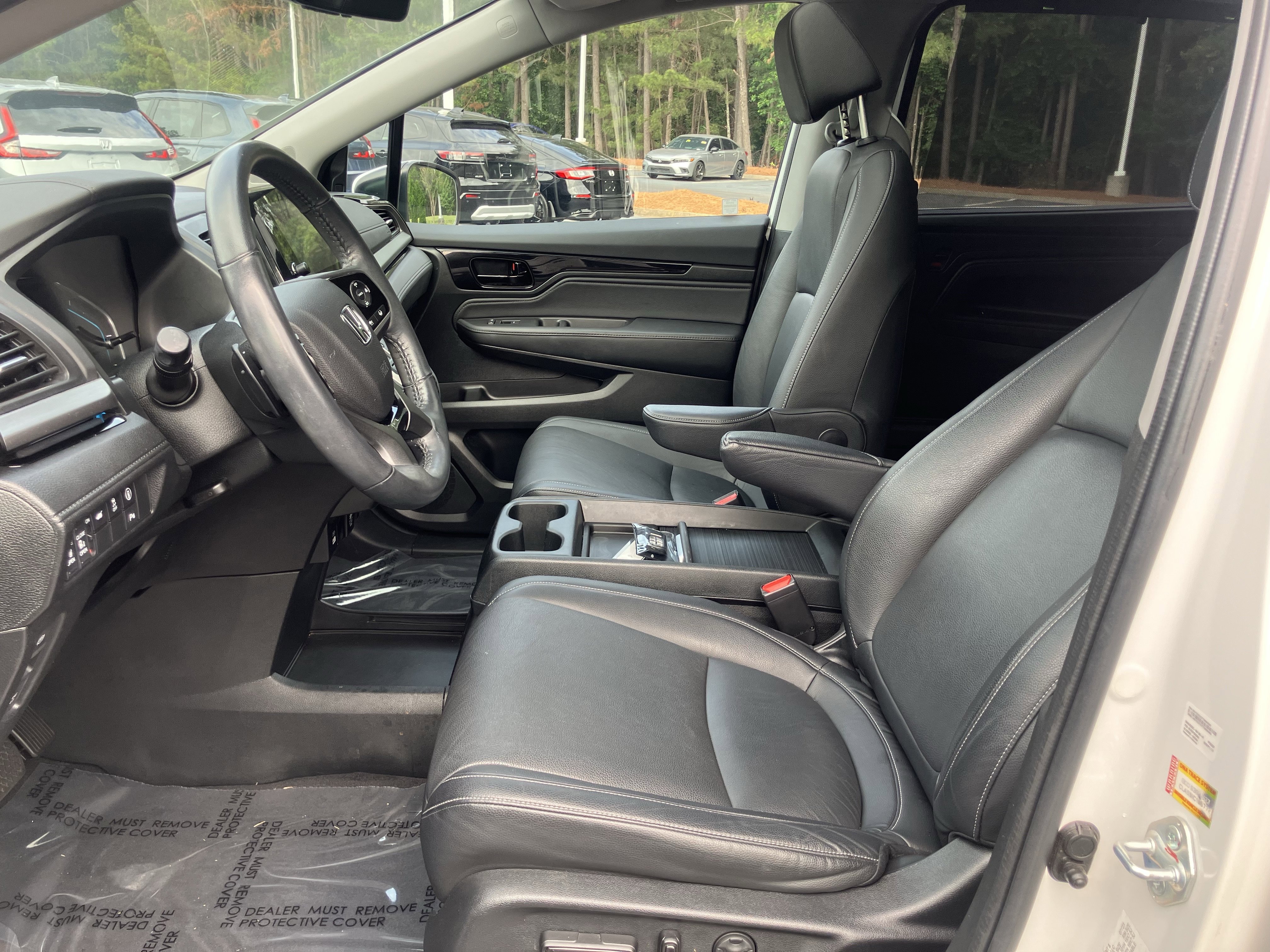 Used 2023 Honda Odyssey Touring image 16