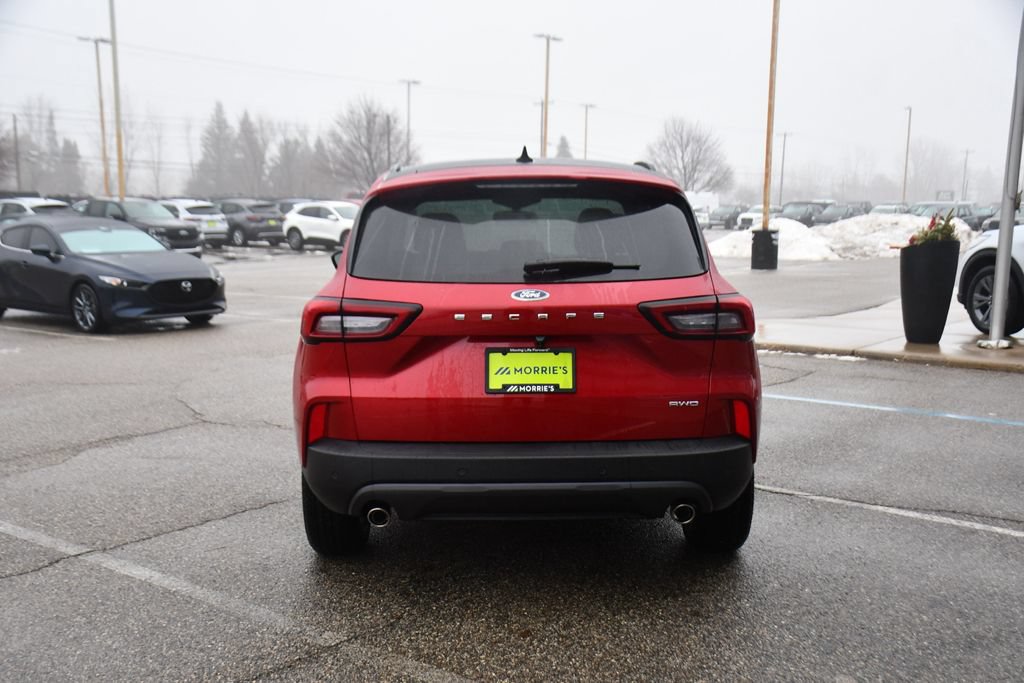 Used 2025 Ford Escape ST-Line w/ Tech Pack #1 AWD/4WD image 5
