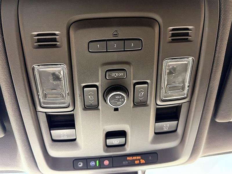 Used 2021 GMC Yukon Denali RWD image 53