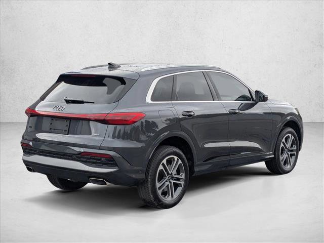 New 2025 Audi Q5 Premium image 2