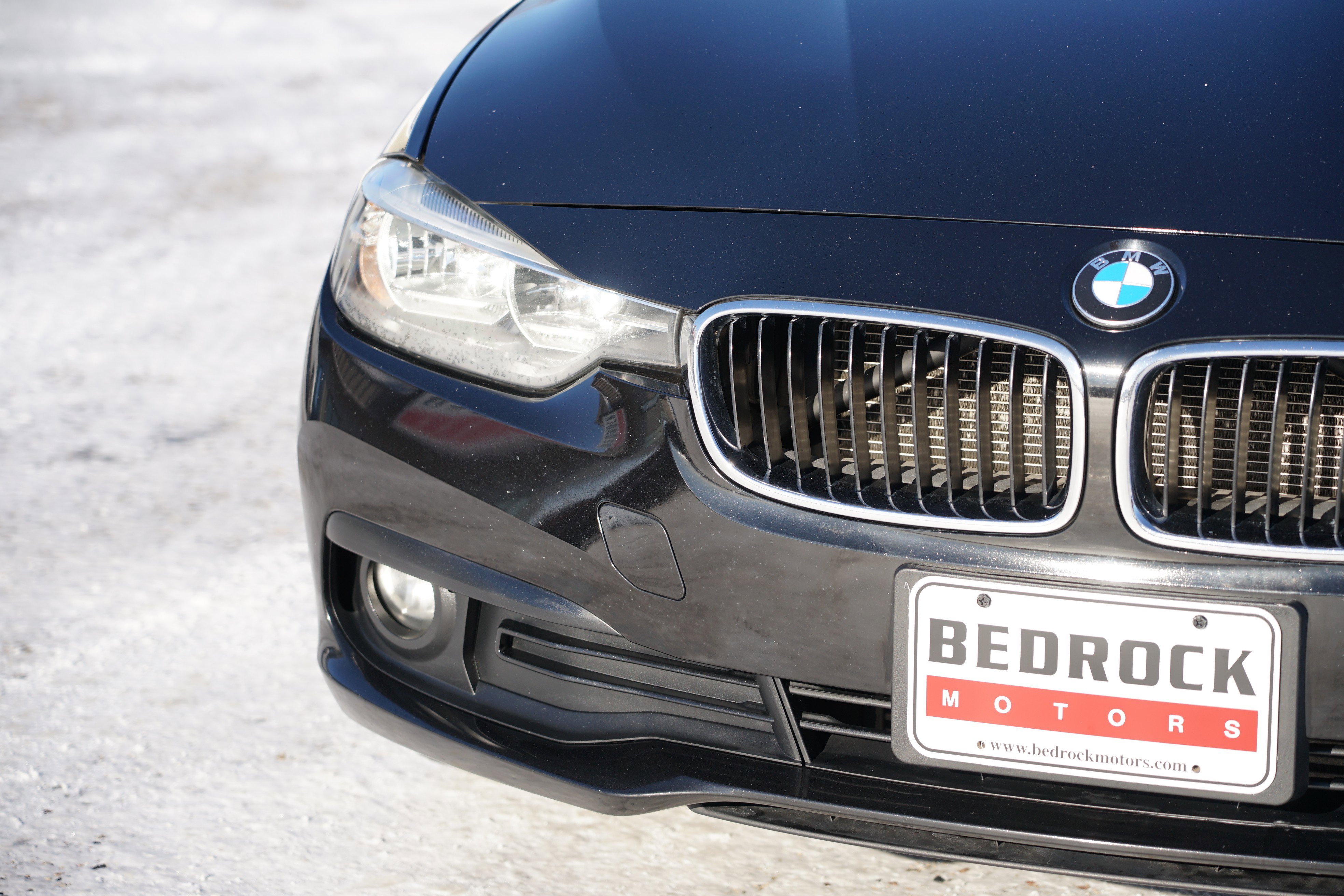 Used 2016 BMW 320i xDrive Sedan image 9