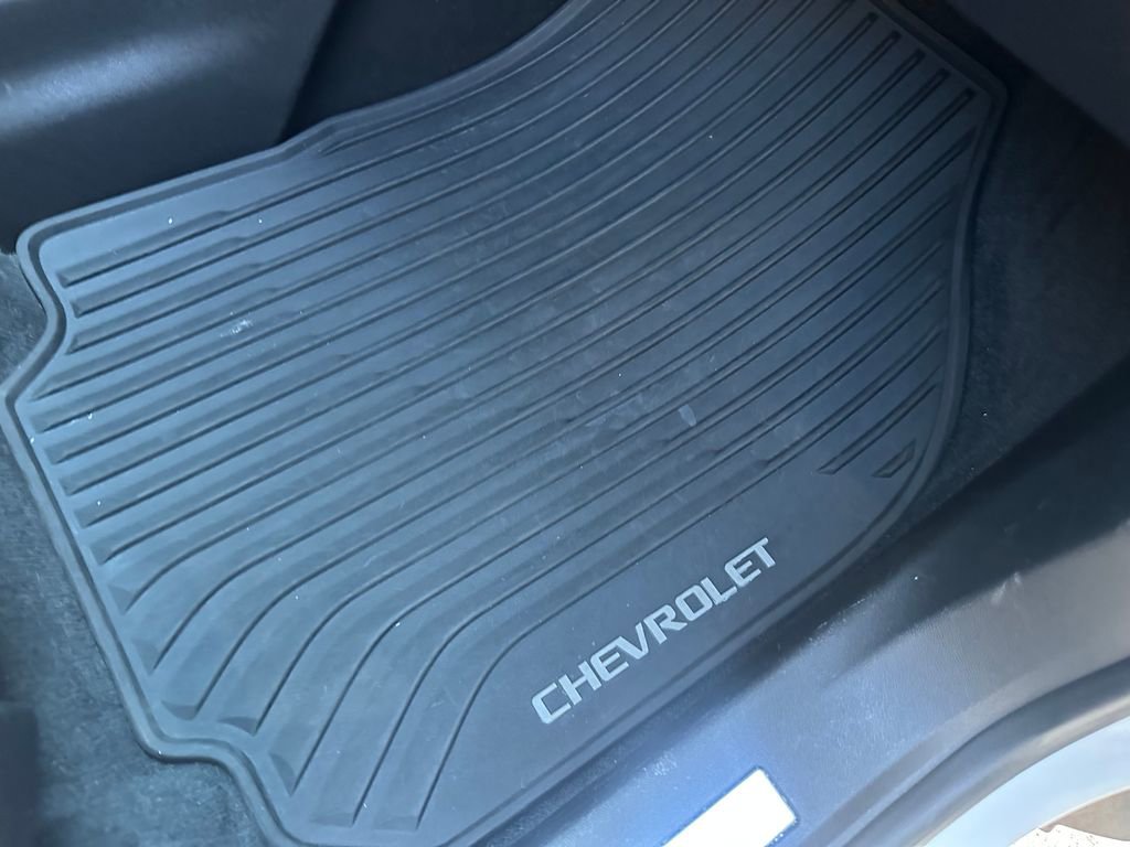 Used 2018 Chevrolet Equinox Premier image 40