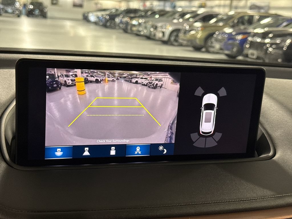 Used 2022 Acura MDX SH-AWD w/ Technology Package image 16