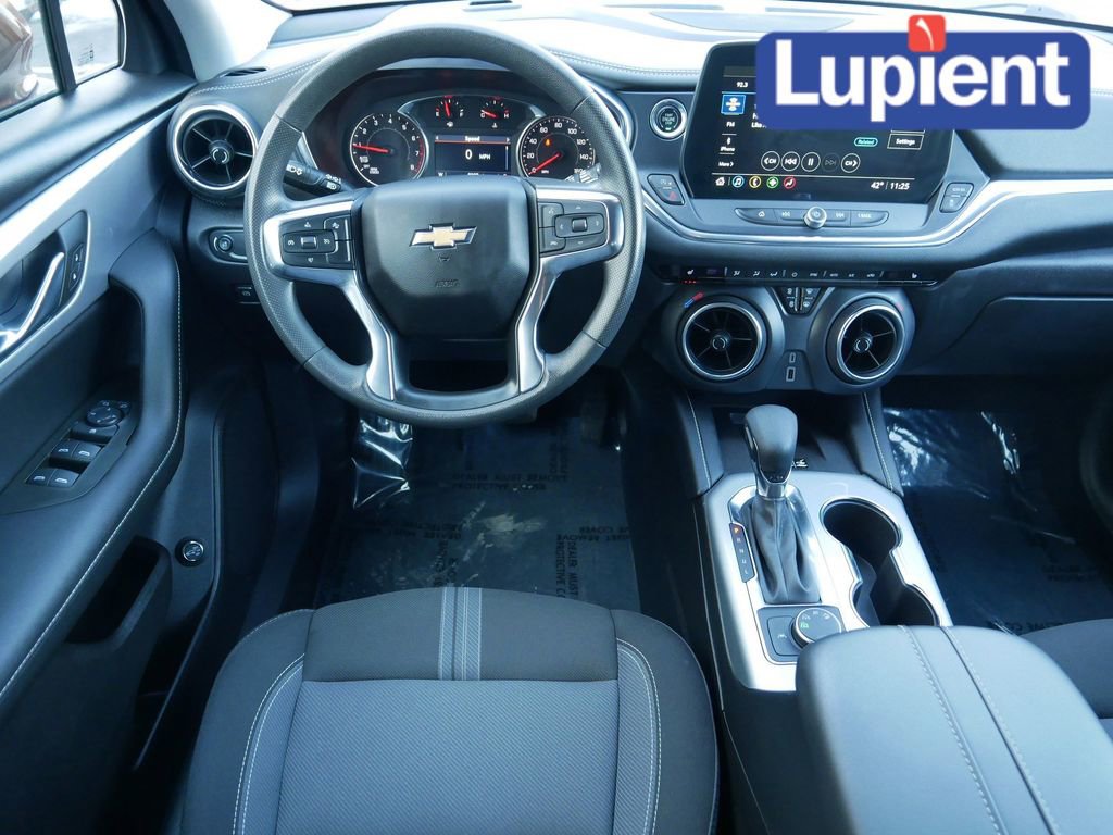 Used 2024 Chevrolet Blazer LT w/ Convenience Package image 16