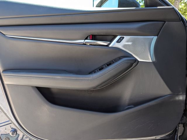 Used 2019 MAZDA MAZDA3 AWD Hatchback w/ Premium Pkg image 10